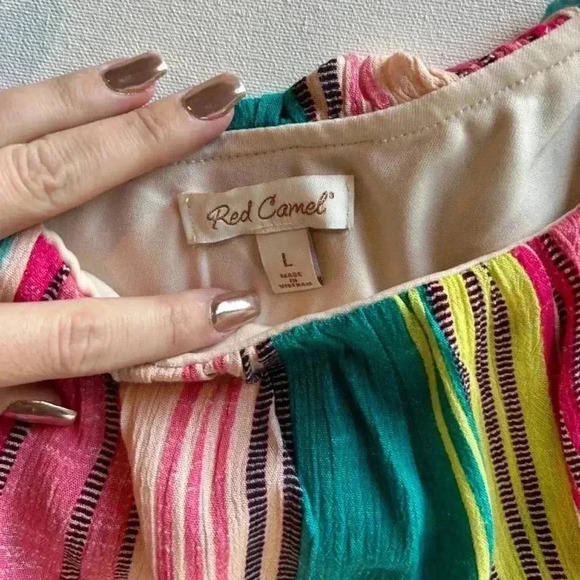 Red Camel Romper size L - Picture 2 of 6